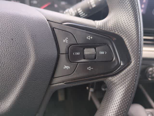 Thumbnail: 2024 Chevrolet Trax - 24