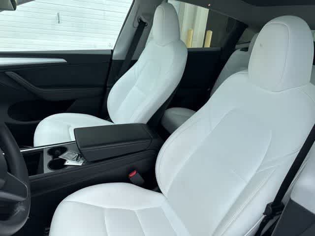 Thumbnail: 2023 Tesla Model Y - 3