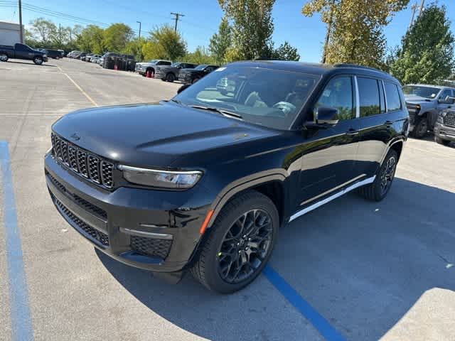 Thumbnail: 2025 Jeep Grand Cherokee L - 2