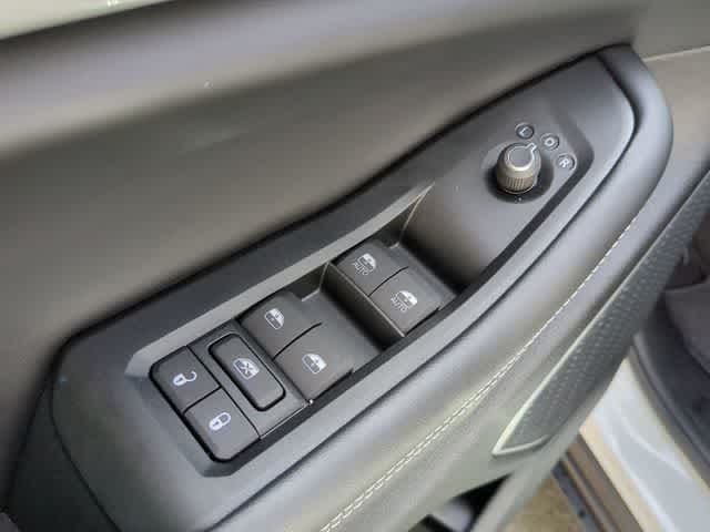 Thumbnail: 2026 Jeep Grand Cherokee L - 18