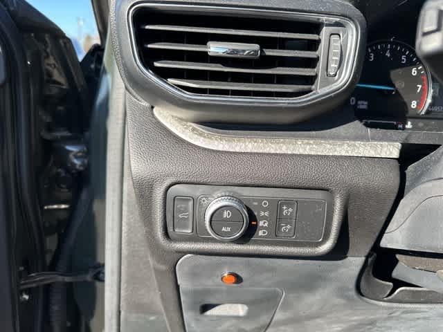 Thumbnail: 2022 Ford Explorer - 14