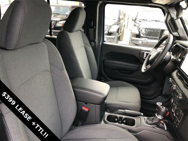 Thumbnail: 2026 Jeep Wrangler - 28