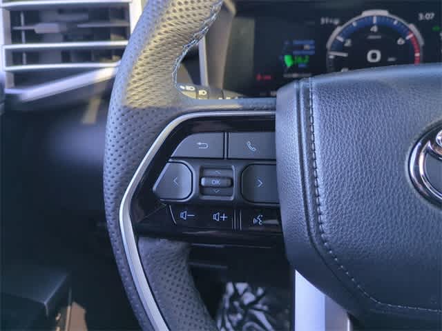 Thumbnail: 2025 Toyota Tundra - 25