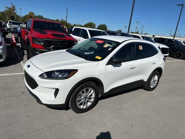 Thumbnail: 2022 Ford Escape - 10