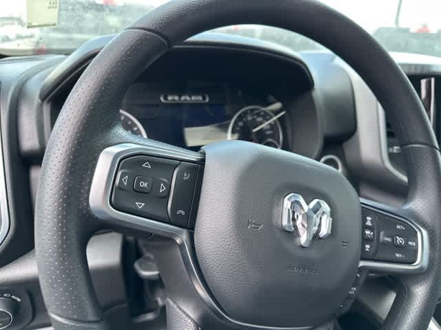 Thumbnail: 2026 RAM 1500 - 7