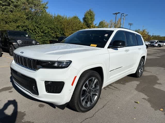 Thumbnail: 2023 Jeep Grand Cherokee L - 2