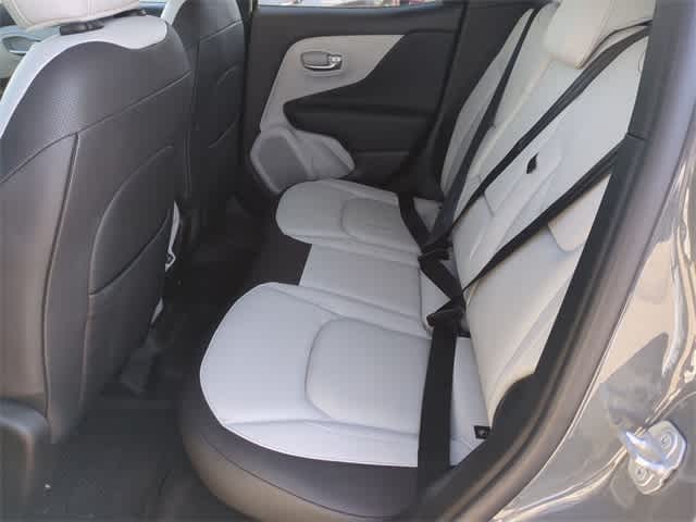 Thumbnail: 2021 Jeep Renegade - 20