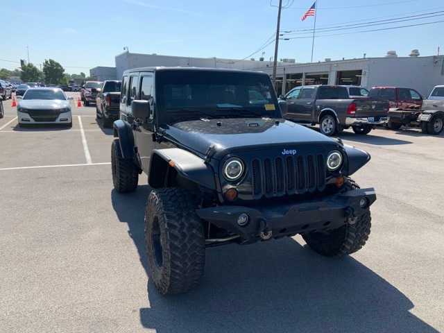 2014 Jeep Wrangler Unlimited Sahara 20