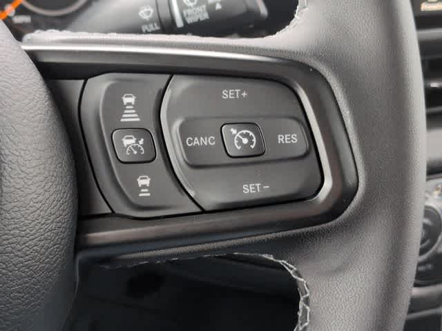 Thumbnail: 2026 Jeep Gladiator - 25