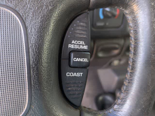 Thumbnail: 2000 Dodge Ram 2500 - 24