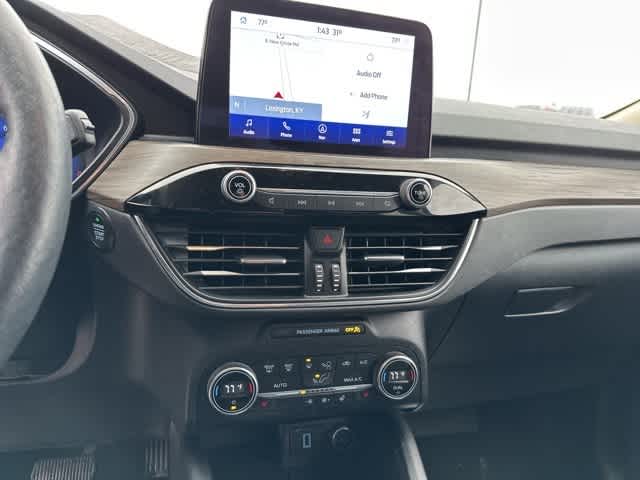 Thumbnail: 2020 Ford Escape - 10