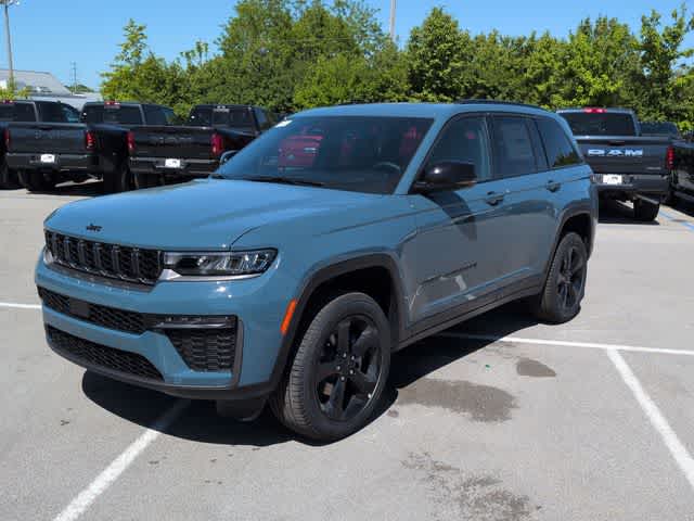 Thumbnail: 2026 Jeep Grand Cherokee - 4