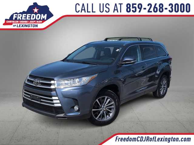 Thumbnail: 2019 Toyota Highlander - 1