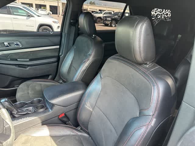 Thumbnail: 2018 Ford Explorer - 4
