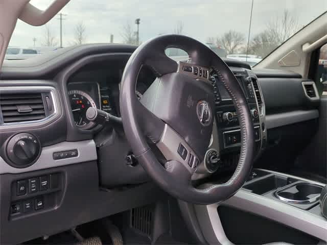 Thumbnail: 2017 Nissan Titan - 10