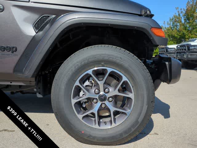 Thumbnail: 2025 Jeep Gladiator - 13