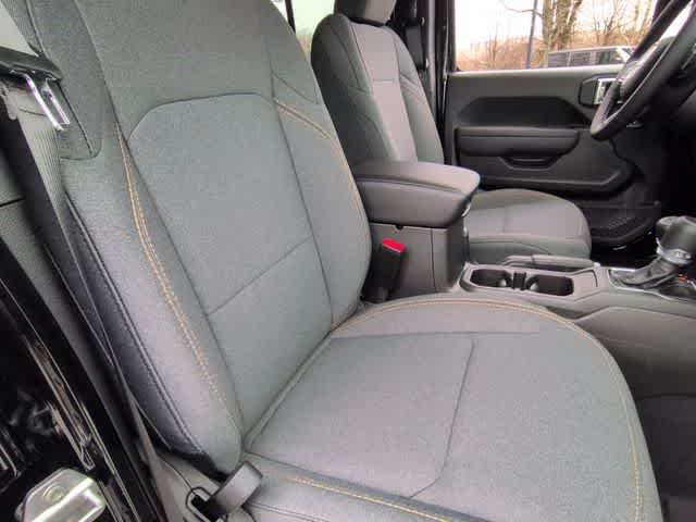 Thumbnail: 2026 Jeep Gladiator - 21