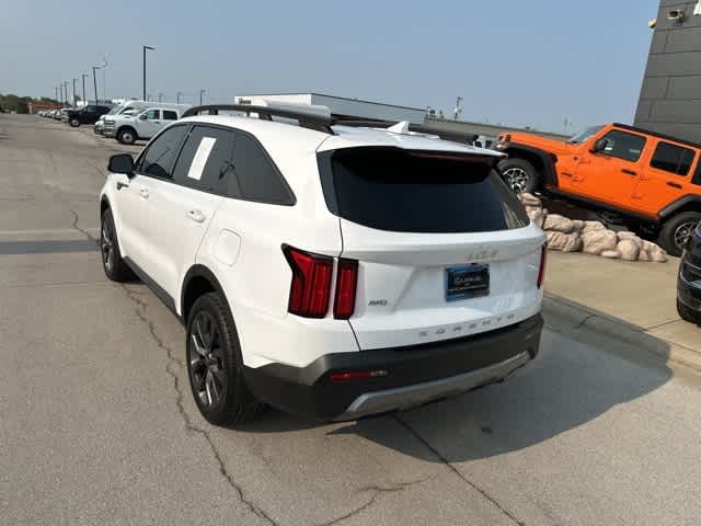 Thumbnail: 2022 Kia Sorento - 23