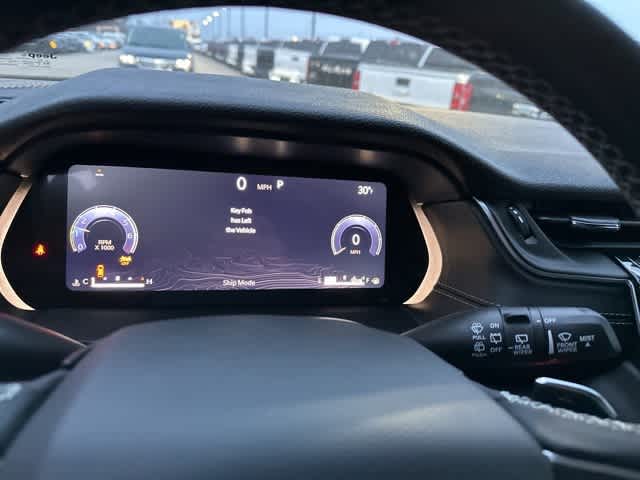 Thumbnail: 2025 Jeep Grand Cherokee - 6