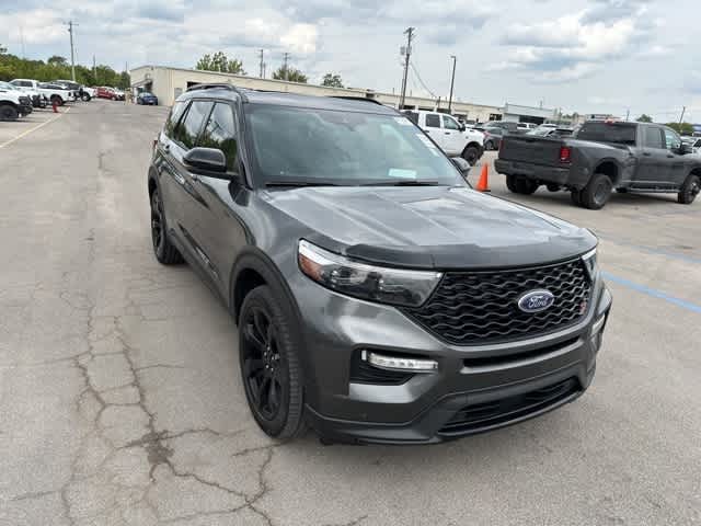 Thumbnail: 2020 Ford Explorer - 28