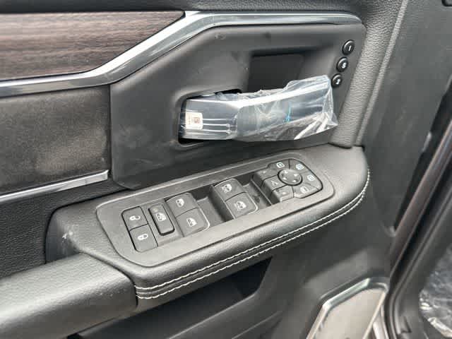 Thumbnail: 2026 RAM 3500 - 9