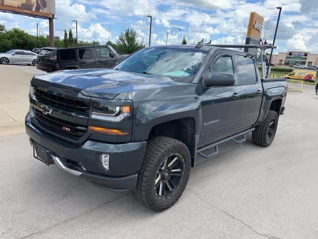 Thumbnail: 2018 Chevrolet Silverado 1500 - 12