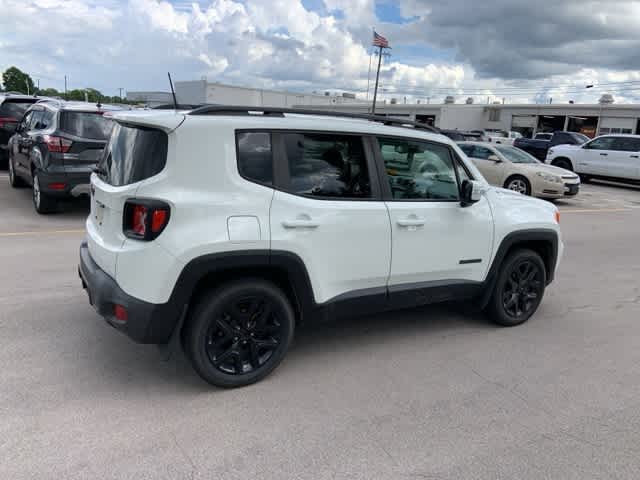 Thumbnail: 2019 Jeep Renegade - 21