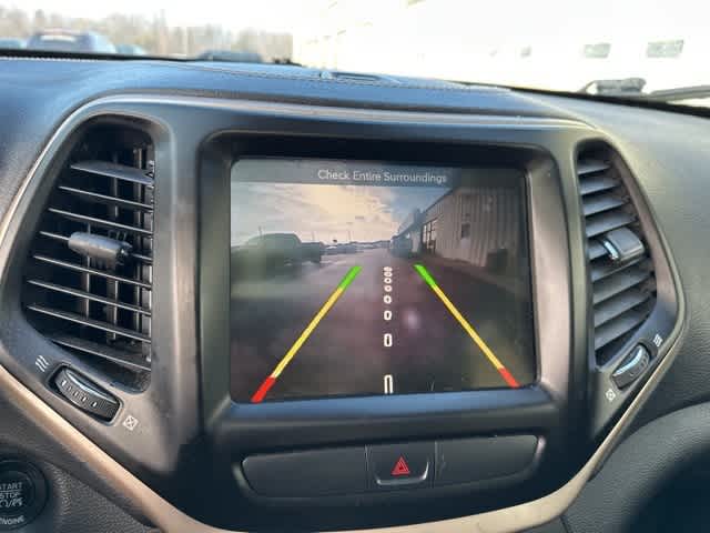 Thumbnail: 2015 Jeep Cherokee - 10