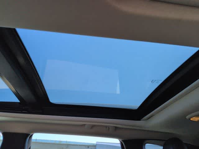 Thumbnail: 2014 Jeep Cherokee - 21