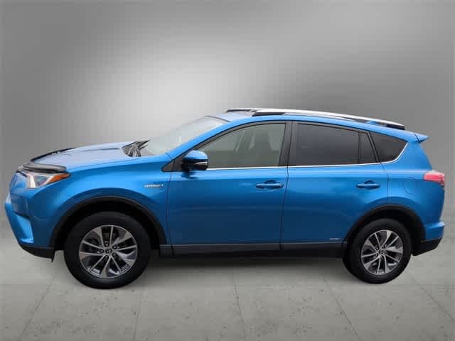Thumbnail: 2016 Toyota RAV4 - 5