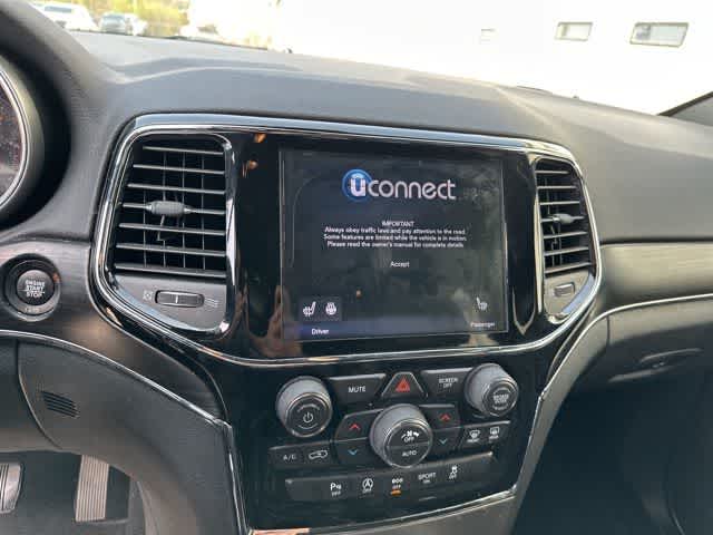 Thumbnail: 2019 Jeep Grand Cherokee - 8