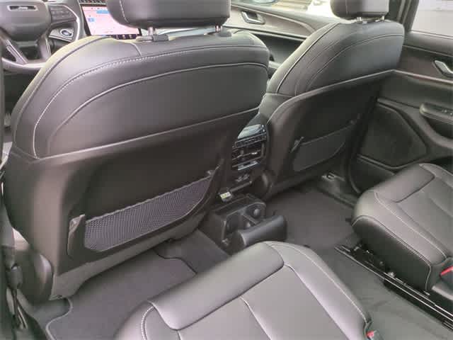 Thumbnail: 2025 Jeep Grand Cherokee L - 19