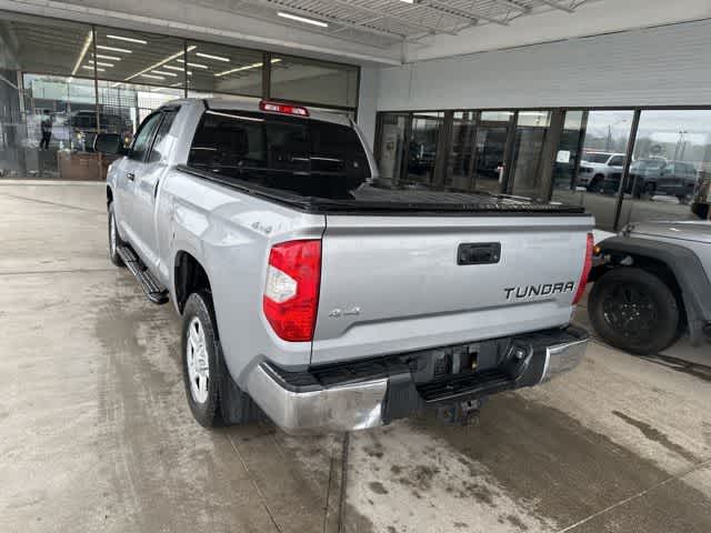 Thumbnail: 2016 Toyota Tundra - 16