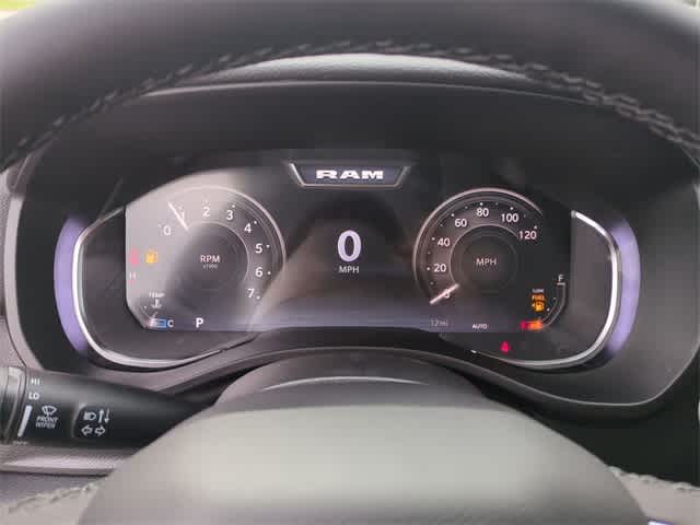 Thumbnail: 2025 RAM 1500 - 33