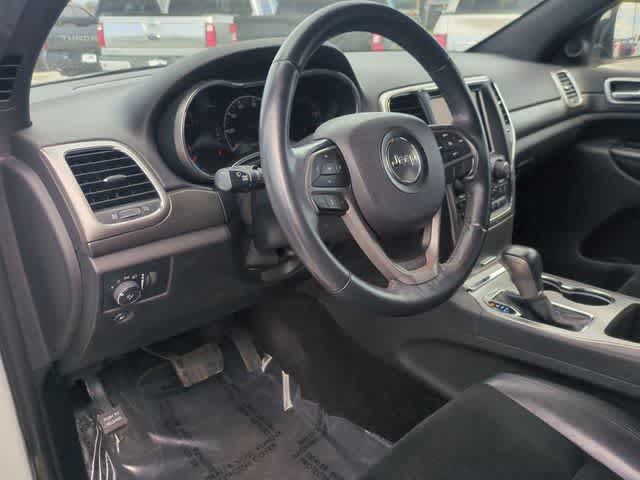 Thumbnail: 2018 Jeep Grand Cherokee - 10