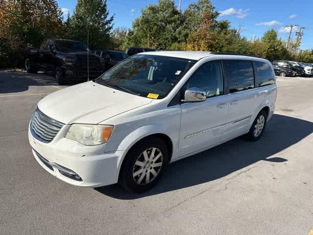 Thumbnail: 2012 Chrysler Town & Country - 2