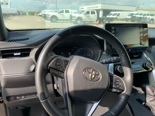 Thumbnail: 2021 Toyota Venza - 5