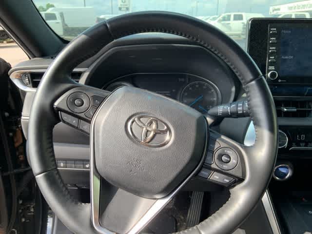 Thumbnail: 2021 Toyota Venza - 8