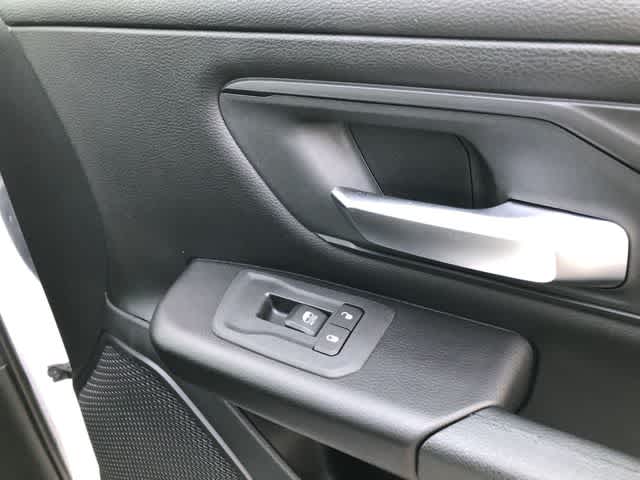 Thumbnail: 2026 RAM 1500 - 31