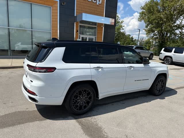Thumbnail: 2023 Jeep Grand Cherokee L - 27