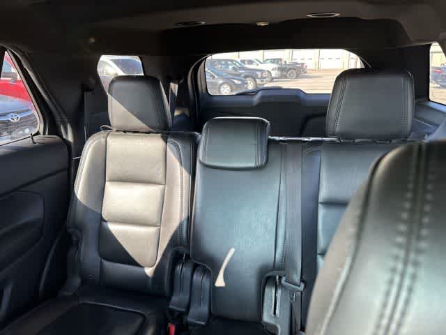 Thumbnail: 2013 Ford Explorer - 5