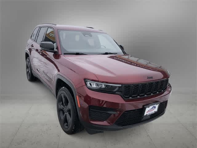 Thumbnail: 2023 Jeep Grand Cherokee - 8