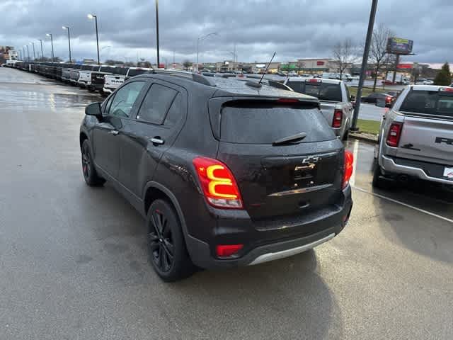 Thumbnail: 2018 Chevrolet Trax - 15