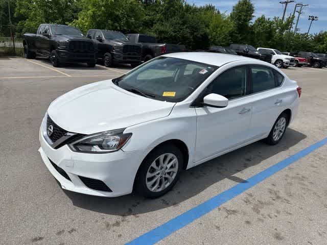 Thumbnail: 2019 Nissan Sentra - 11