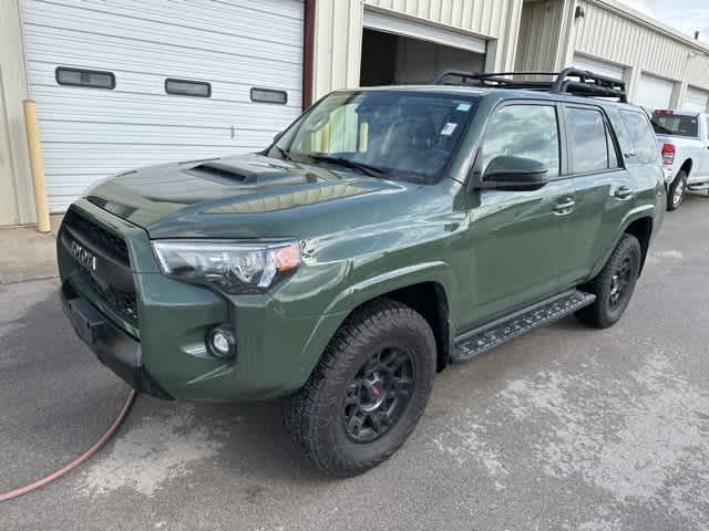 Thumbnail: 2020 Toyota 4Runner - 14