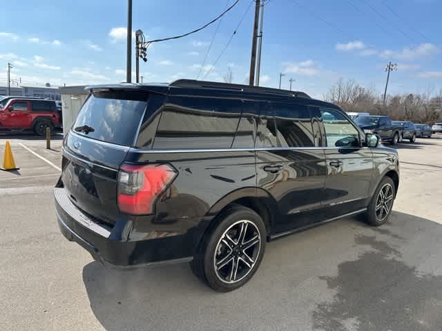 Thumbnail: 2021 Ford Expedition - 22