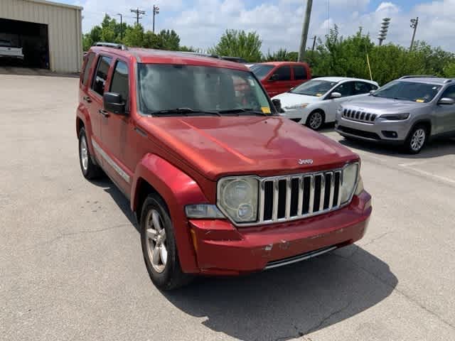 Thumbnail: 2010 Jeep Liberty - 17