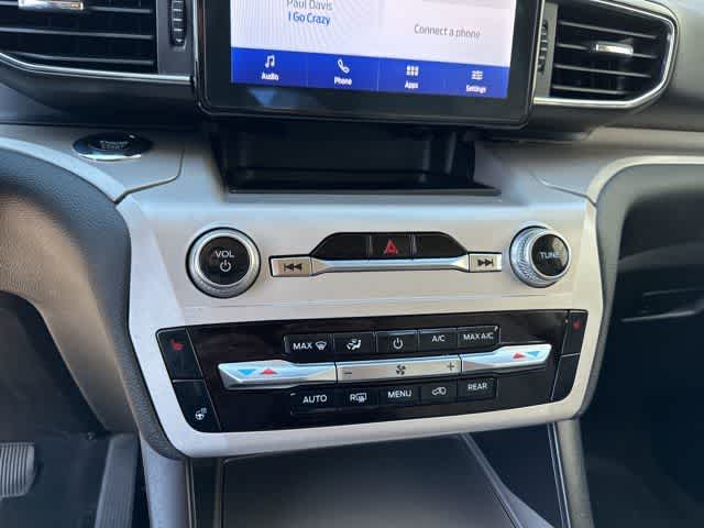 Thumbnail: 2023 Ford Explorer - 9