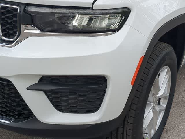 Thumbnail: 2026 Jeep Grand Cherokee - 11