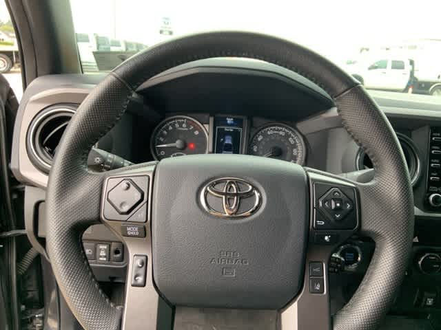 Thumbnail: 2023 Toyota Tacoma - 9